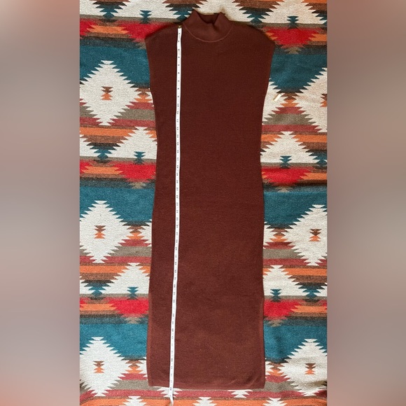 🍷Sweater Dress. Warm Chestnut Brown. Fitted XS with Lots of Stretch - Picture 7 of 10